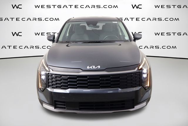 Used 2026 Kia Sportage LX FWD image 2