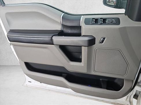 Used 2018 Ford F150 XLT w/ Equipment Group 301A Mid image 9