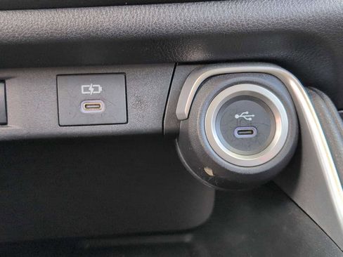 Used 2025 Toyota Grand Highlander FWD image 29