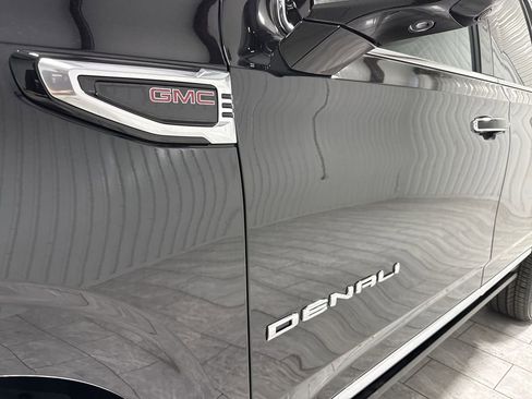 New 2026 GMC Yukon Denali w/ Sun & Power Step Package image 33