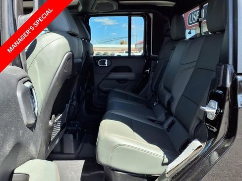 Used 2024 Jeep Gladiator Mojave w/ Steel Bumper Group image 13