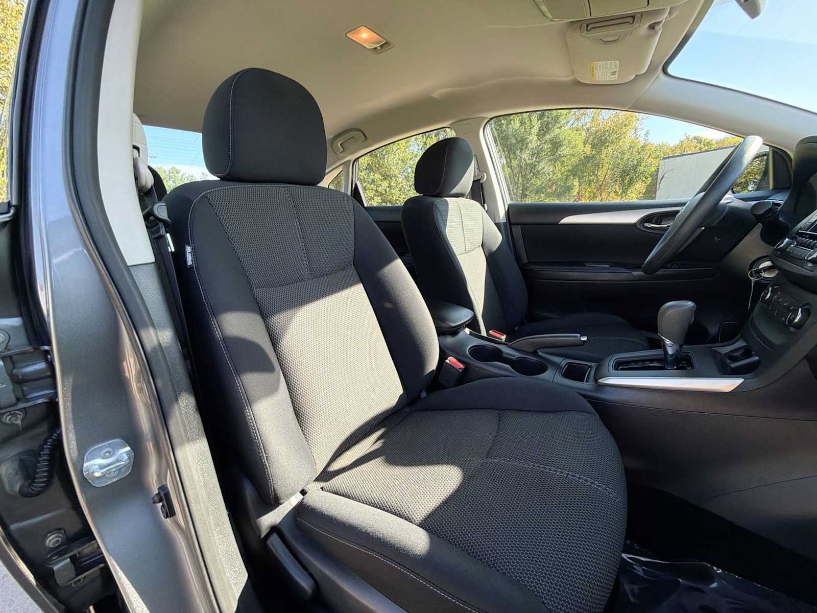 Used 2017 Nissan Sentra S FWD image 18