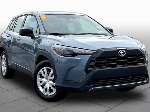Used 2026 Toyota Corolla Cross L FWD image 3