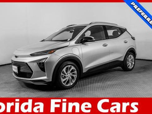 Used 2023 Chevrolet Bolt EUV LT FWD image 1