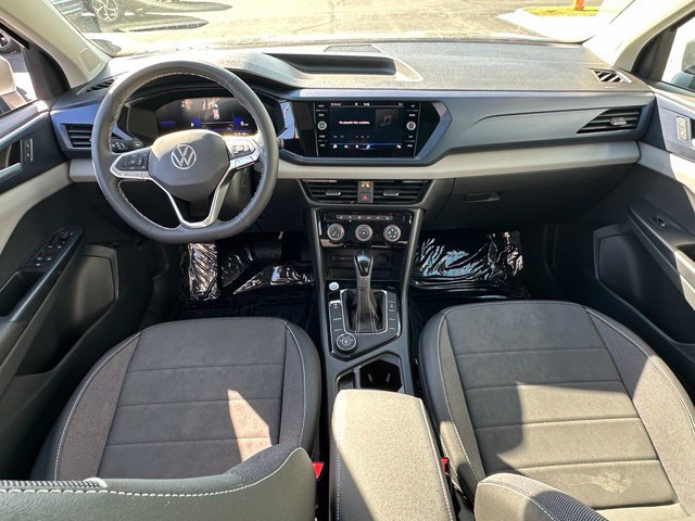 Used 2023 Volkswagen Taos SE w/ Panoramic Sunroof Package AWD/4WD image 32