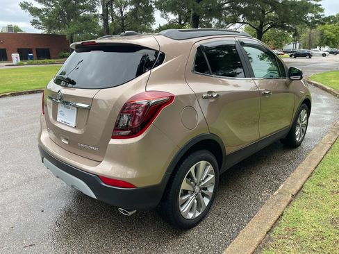 Used 2018 Buick Encore Preferred FWD image 5