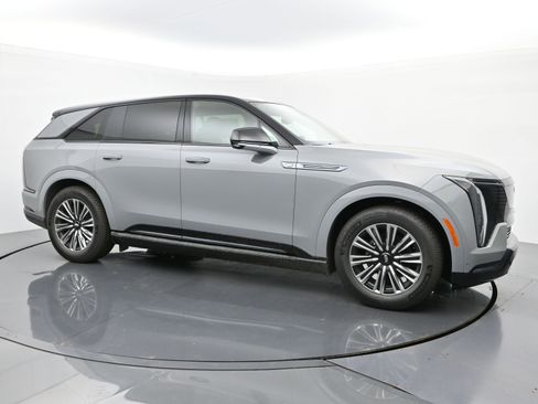 New 2026 Cadillac Escalade IQ Sport 1 w/ LPO, Floor Liner Package image 7