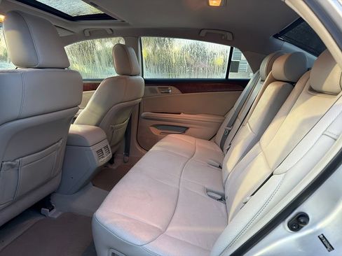 Used 2012 Toyota Avalon Limited FWD image 8