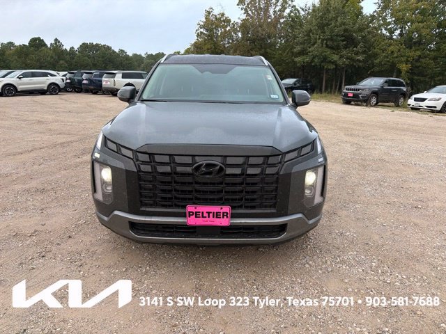 Used 2025 Hyundai Palisade SEL FWD image 2