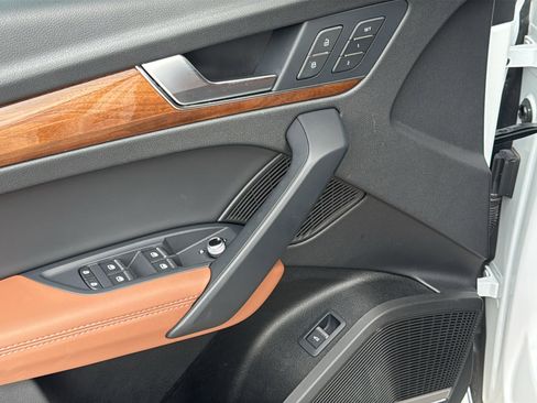 Used 2025 Audi Q5 2.0T Premium Plus image 13