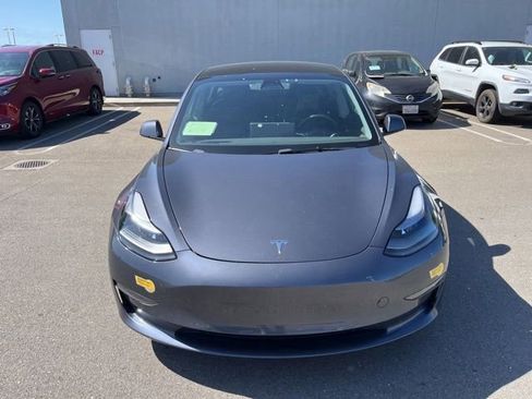 Used 2022 Tesla Model 3 Long Range AWD/4WD image 2