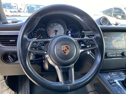 Used 2018 Porsche Macan S w/ Premium Package Plus AWD/4WD image 25
