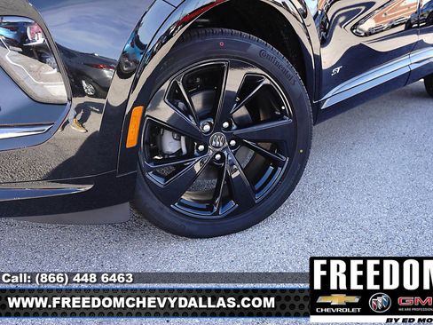 New 2026 Buick Envision Sport Touring image 9