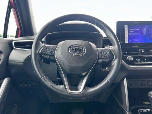 Used 2023 Toyota Corolla Cross AWD Hybrid w/ Moonroof Package image 30