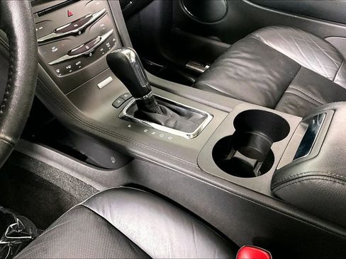 Used 2019 Lincoln MKT AWD image 17