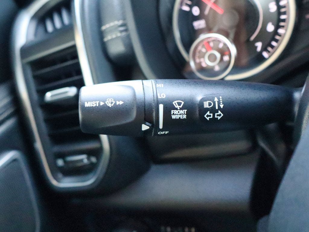 Used 2023 RAM 1500 Laramie AWD/4WD image 33