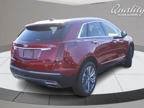 New 2026 Cadillac XT5 Premium Luxury image 3