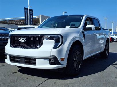 New 2025 Ford Maverick Lobo