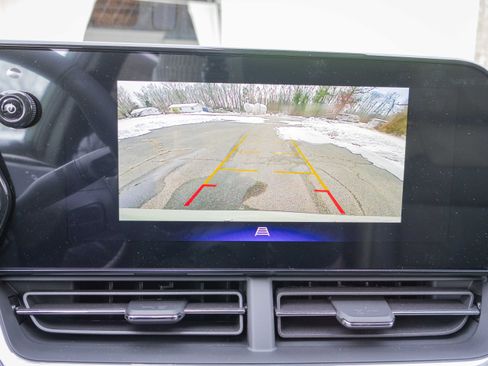 New 2026 Chevrolet Trax ACTIV w/ Driver Confidence Package FWD image 15