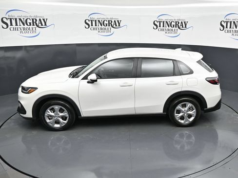 Used 2025 Honda HR-V LX image 21