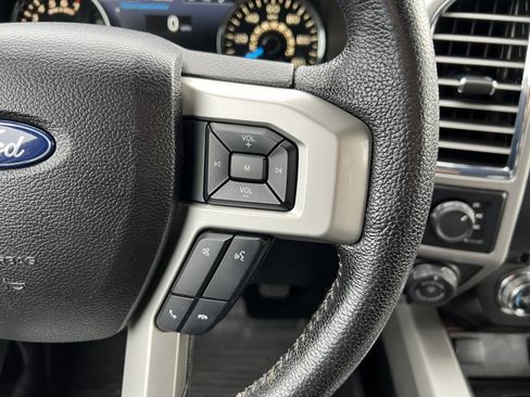 Used 2016 Ford F150 Lariat w/ Equipment Group 502A Luxury image 26