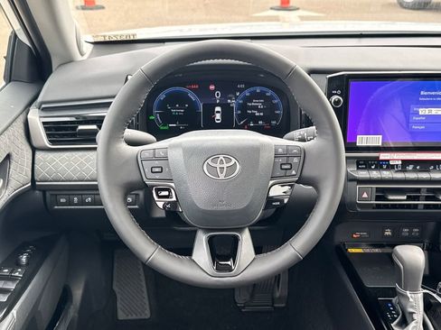 New 2026 Toyota Camry XLE AWD/4WD image 12