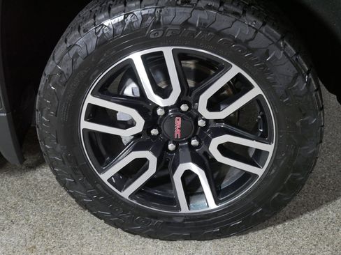 Used 2021 GMC Sierra 1500 AT4 w/ AT4 Value Package image 15