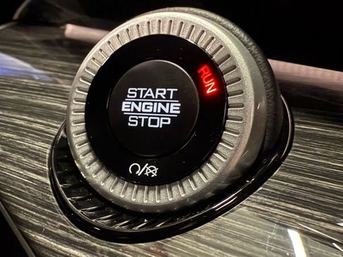 Used 2022 Jeep Wagoneer Series II w/ Convenience Group I image 35