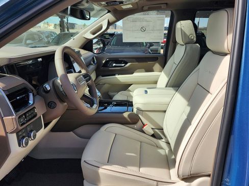 New 2026 GMC Yukon XL Denali w/ Sun & Power Step Package image 15