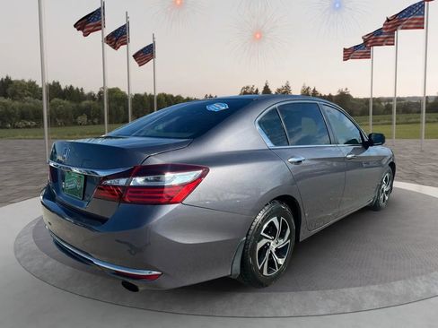 Used 2016 Honda Accord LX image 6