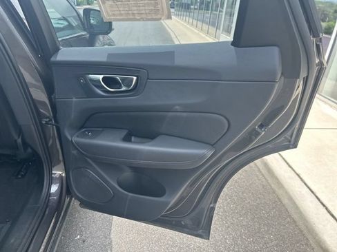 Certified 2025 Volvo XC60 B5 Plus AWD/4WD image 12