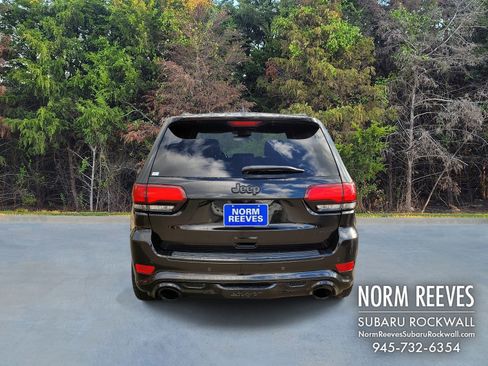 Used 2018 Jeep Grand Cherokee SRT w/ Trailer Tow Group IV image 18