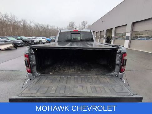 Used 2019 RAM 1500 Laramie image 27