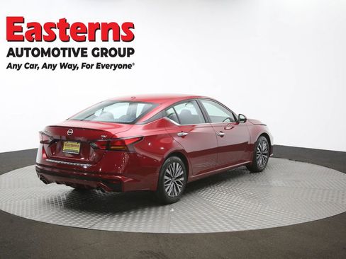 Used 2023 Nissan Altima 2.5 SV w/ SV Premium Package image 41