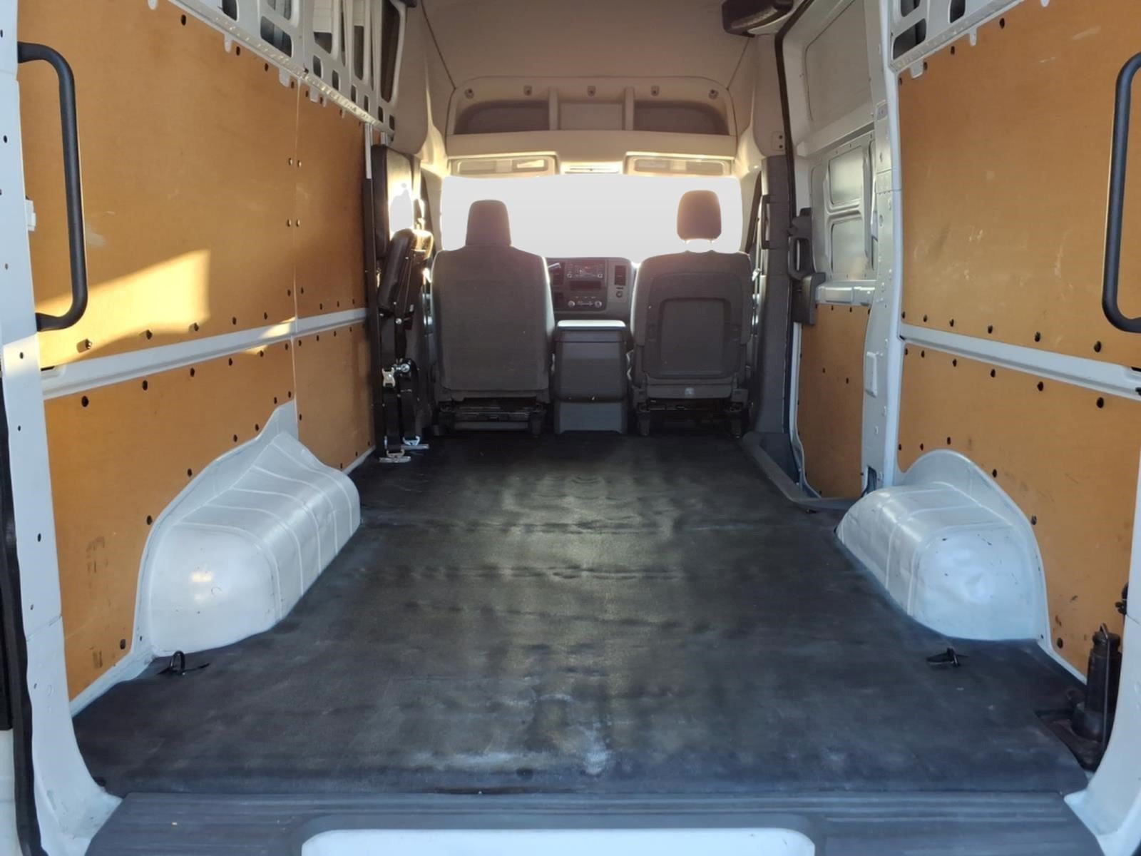 Used 2018 Nissan NV 2500 SV w/ Navigation Package RWD image 20
