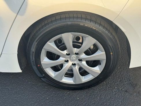 Certified 2024 Toyota Corolla LE FWD image 10