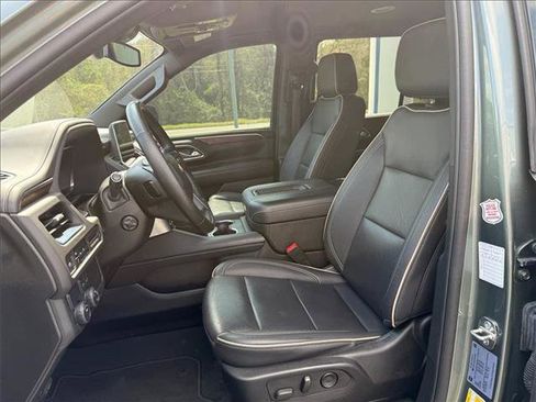 Used 2024 Chevrolet Tahoe Premier image 9