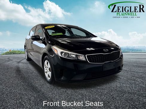 Used 2017 Kia Forte LX FWD image 8