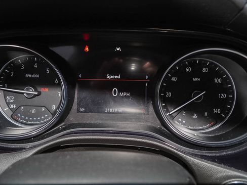 Used 2023 Buick Encore GX Select FWD image 11