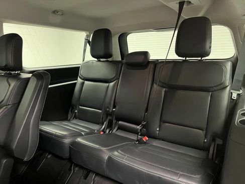 Used 2025 Ford Expedition Max Platinum AWD/4WD image 89