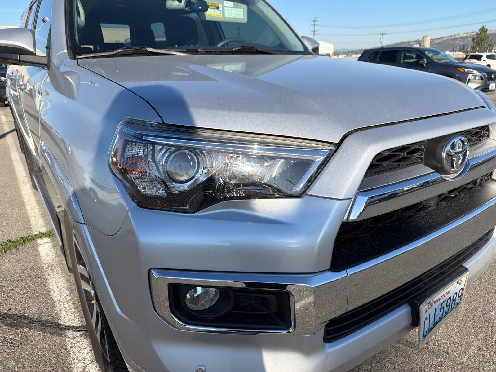 Used 2019 Toyota 4Runner Limited AWD/4WD image 3