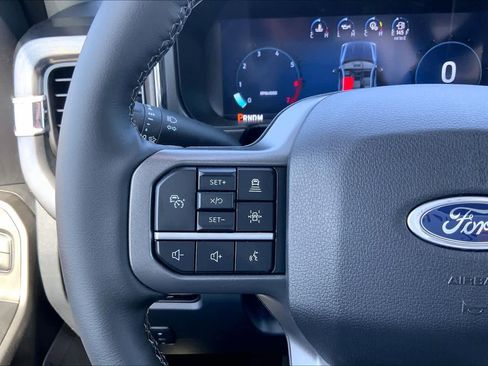 Used 2026 Ford F250 Lariat w/ Lariat Ultimate Package image 23