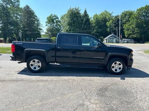 Used 2017 Chevrolet Silverado 1500 LT w/ All Star Edition AWD/4WD image 5