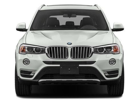 Used 2017 BMW X3 sDrive28i RWD image 4