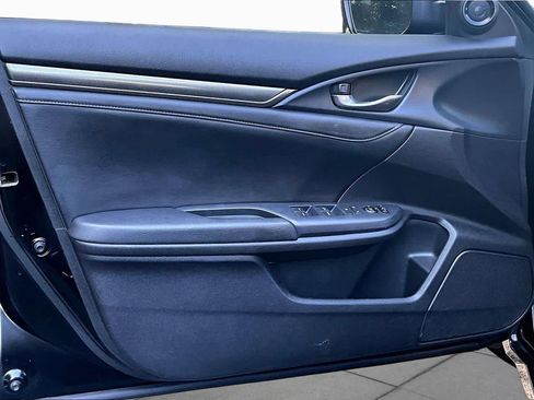 Certified 2018 Honda Civic EX-L image 22