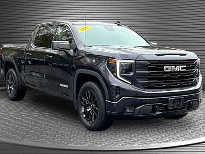 Used 2022 GMC Sierra 1500 Elevation