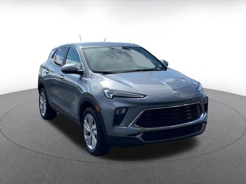 Used 2025 Buick Encore GX Preferred image 3