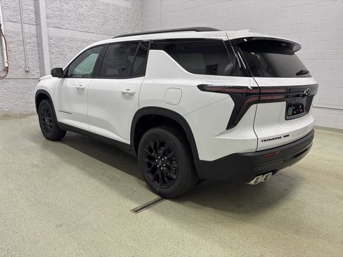 New 2026 Chevrolet Traverse LT image 5