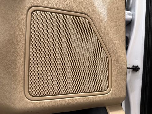 Used 2017 Ford F150 XLT w/ Equipment Group 302A Luxury image 21