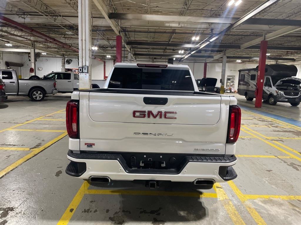 Used 2021 GMC Sierra 1500 Denali w/ Driver Alert Package II AWD/4WD image 4